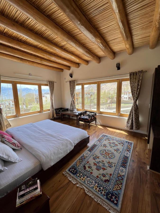 Heschuk Guest House เลห์ ภายนอก รูปภาพ